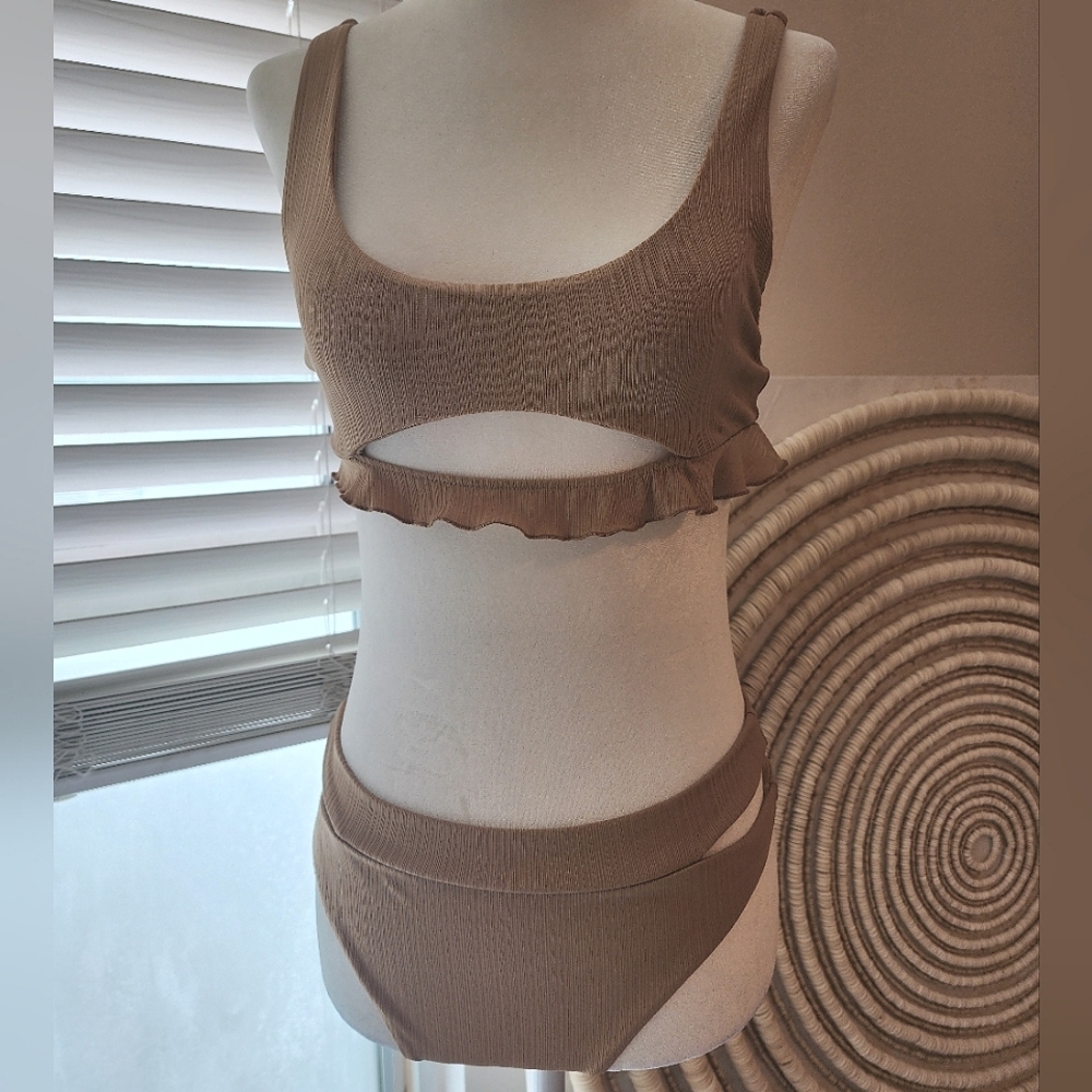 ARO Swim high waist Bikini swimsuit Sz.M (small top)